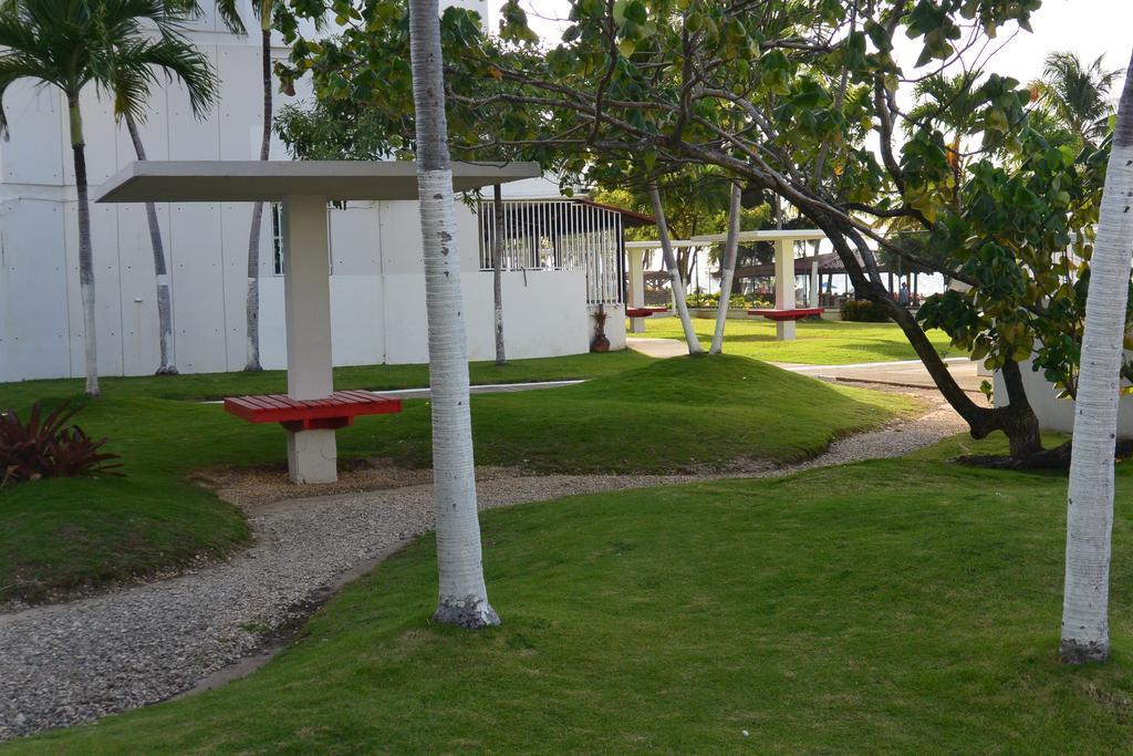 Cozy Beachfront Studio San Juan Exterior foto